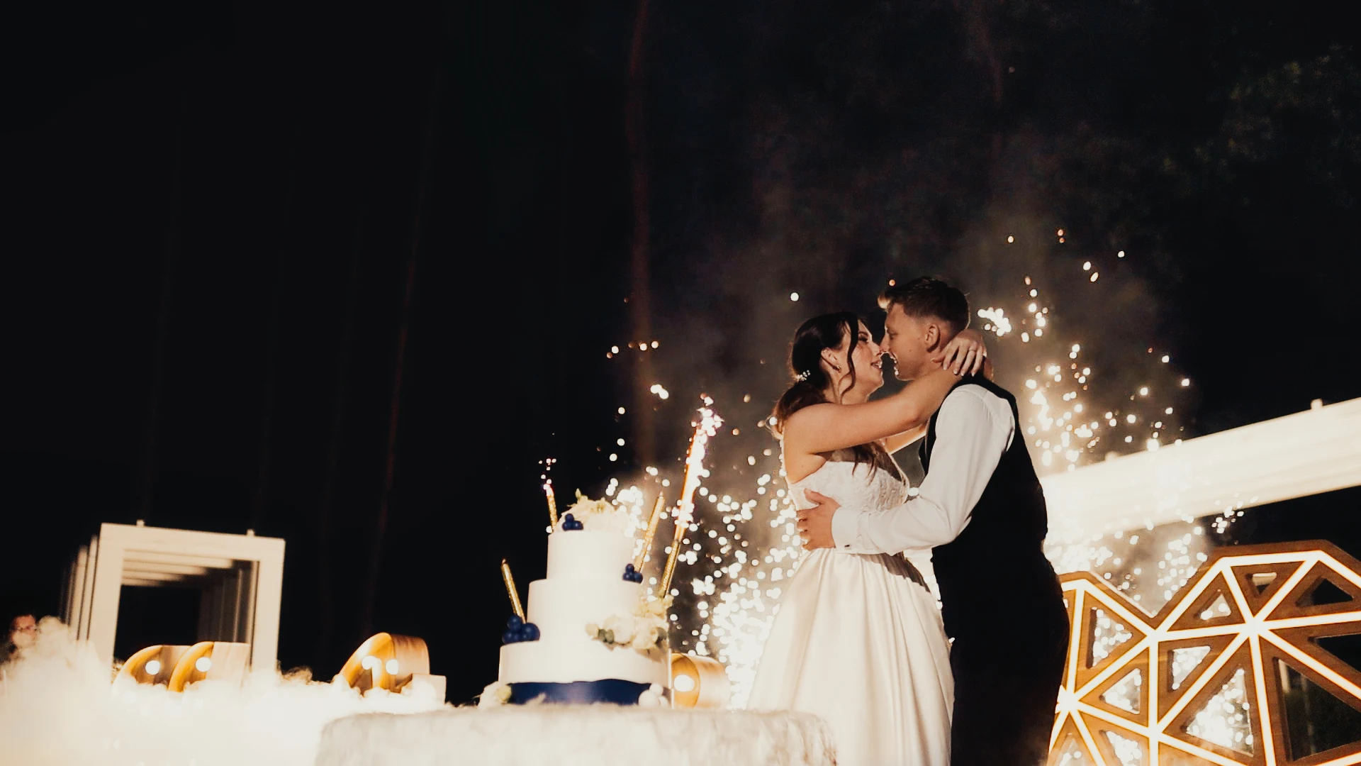 Film i fotografia ślubna Anna i Mateusz (kadry 8) – Dworek Anna