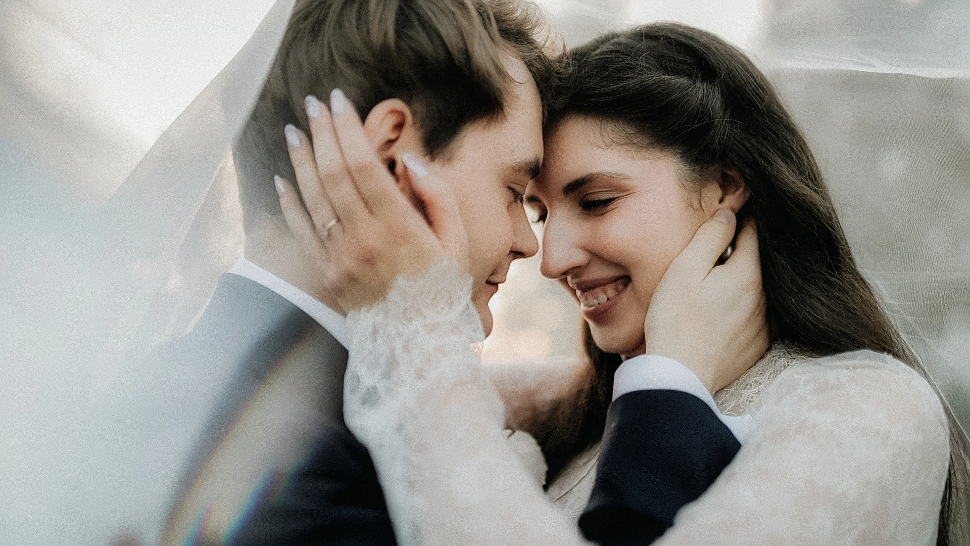 Film i fotografia ślubna Julia i Kajetan (kadry 5) – Pastelove Pola