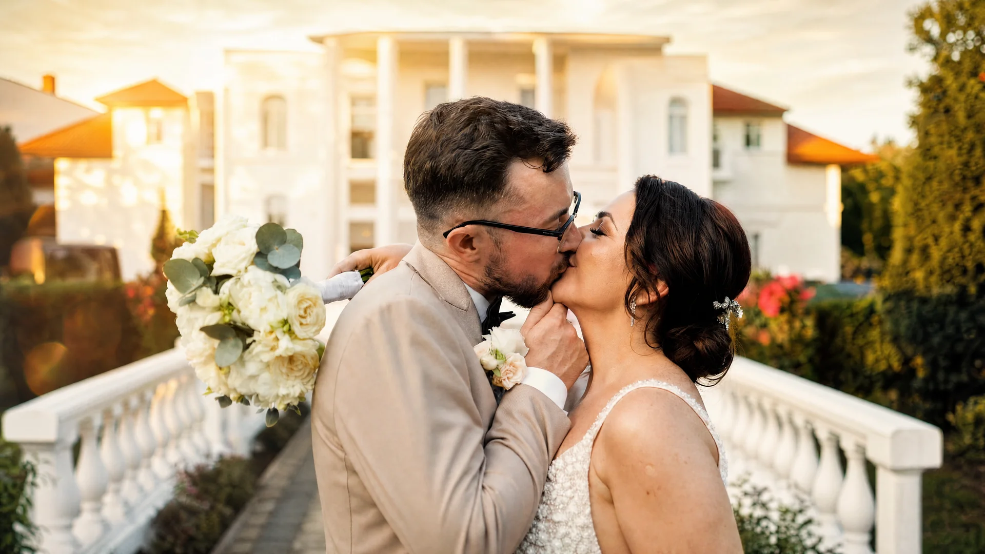 Film i fotografia ślubna Karolina & Łukasz (kadry 6) – Gościniec pod Jesionem